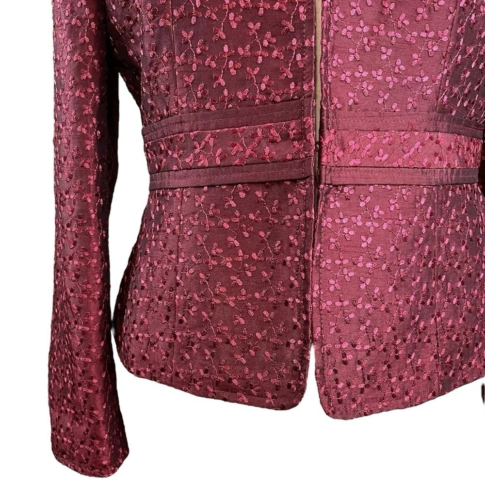 Nipon Boutique Embroidered Floral Leaf Collarless Formal Jacket Maroon Size 4 - Picture 4 of 8